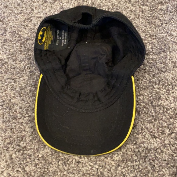 Batman hat - Picture 3 of 3